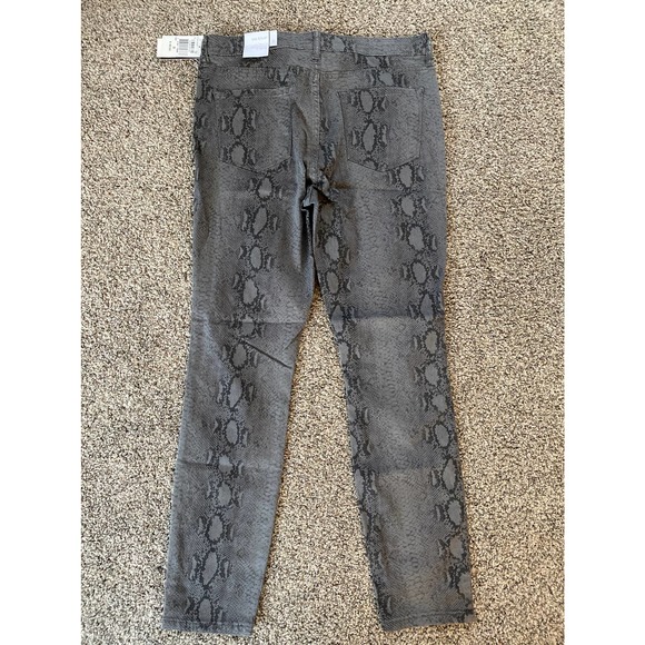 STS Blue 10” Rise Skinny Jeans - Size 31 - Picture 5 of 5